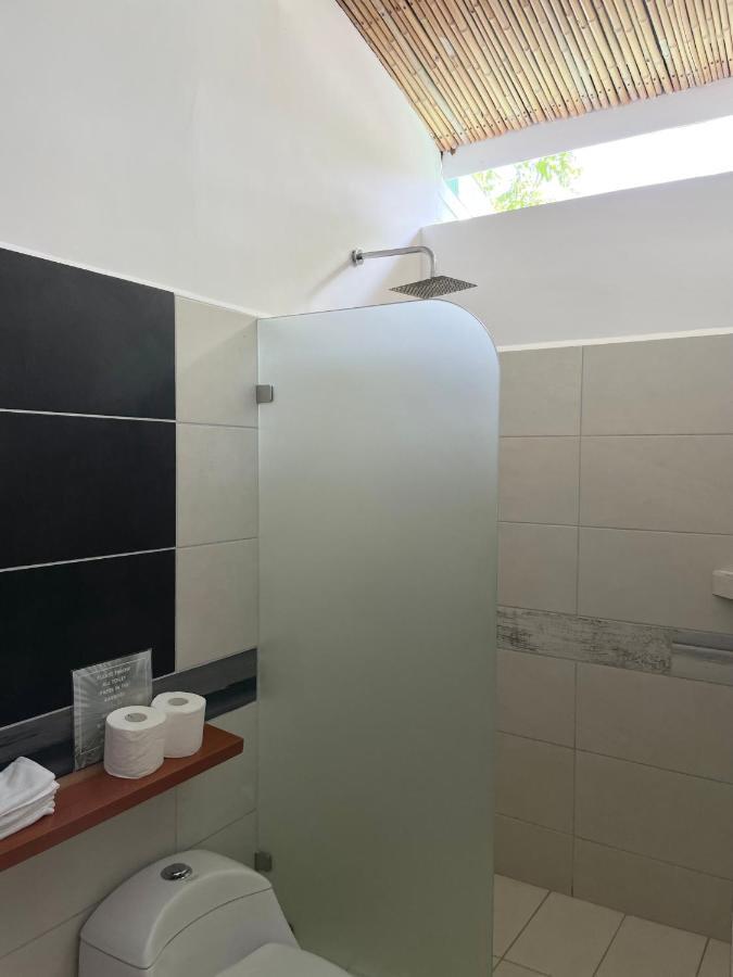 El Chante Surf House Playa Santa Teresa  Экстерьер фото